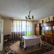 Dom na sprzedaż