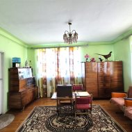 Dom na sprzedaż